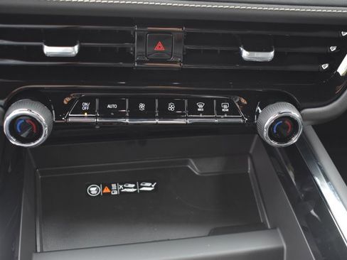 New 2026 Chevrolet Tahoe Premier image 28