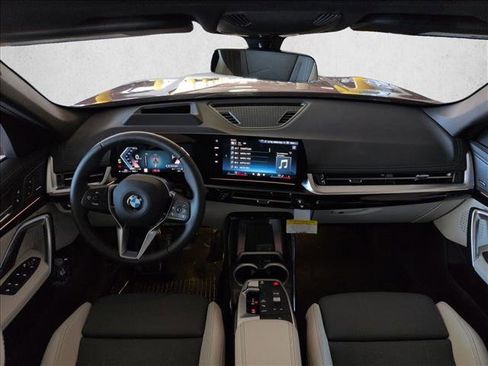 New 2026 BMW X1 xDrive28i w/ Technology Package AWD/4WD image 15