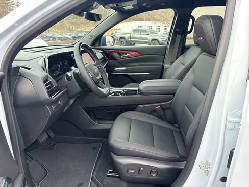 New 2026 Chevrolet Traverse Z71 w/ Enhanced Driving Package AWD/4WD image 21
