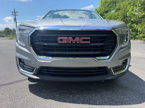 Used 2023 GMC Terrain SLT FWD image 5