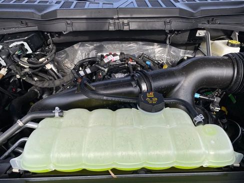 New 2026 Ford F150 XLT w/ Equipment Group 302A MID image 14