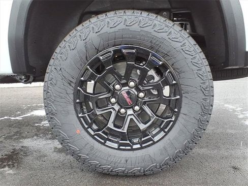 New 2026 GMC Canyon Elevation image 8