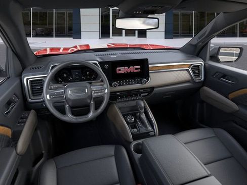New 2026 GMC Canyon Denali image 15