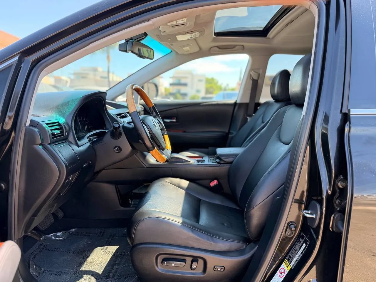 Used 2012 Lexus RX 350 FWD w/ Premium Pkg image 22