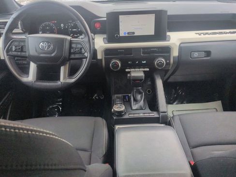 Used 2024 Toyota Tacoma TRD Off-Road image 23