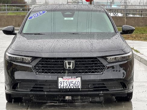 Used 2025 Honda Accord SE image 9