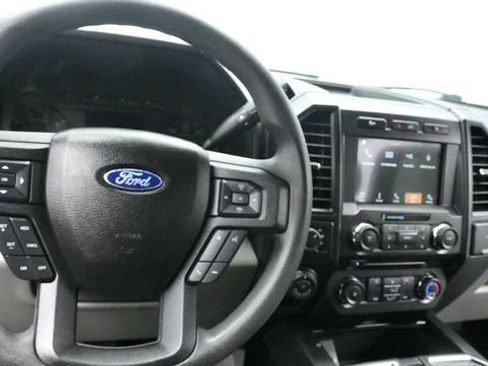Used 2018 Ford F150 XL w/ Equipment Group 101A Mid AWD/4WD image 18