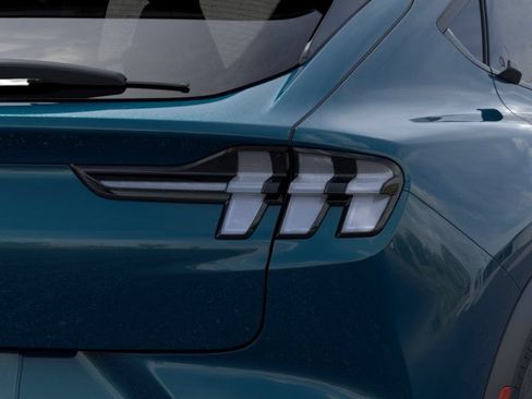 New 2026 Ford Mustang Mach-E Select RWD image 45