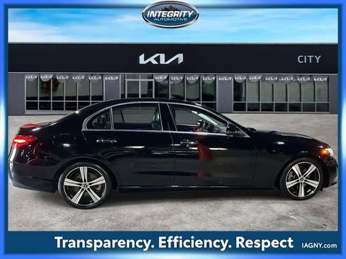 Used 2018 Dodge Durango SRT w/ SRT Interior Appearance Group image 2