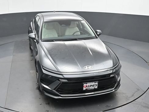 New 2026 Hyundai Sonata SEL FWD image 40