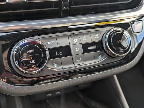 Used 2025 Buick Envista Sport Touring w/ Convenience I Package FWD image 15