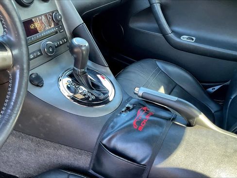 Used 2007 Pontiac Solstice Convertible w/ Premium Package image 16