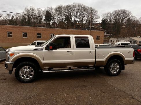Used 2013 Ford F250 Lariat w/ Snow Plow Prep Pkg image 4