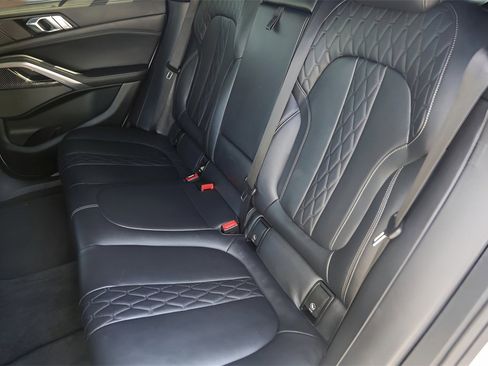 Used 2023 BMW X6 M50i w/ Executive Package image 26