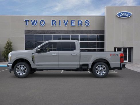 New 2026 Ford F250 Lariat w/ Chrome Package image 3