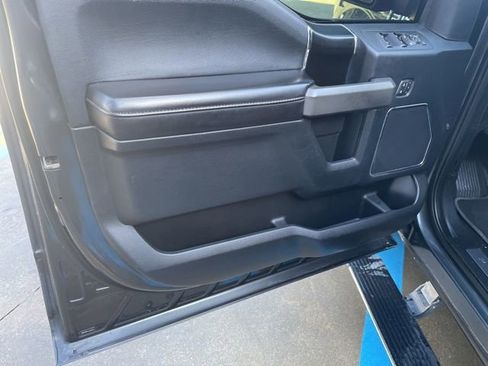 Used 2019 Ford F150 Platinum image 13
