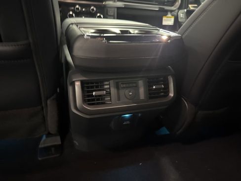 New 2026 Ford F150 Lariat w/ Equipment Group 502A High image 31