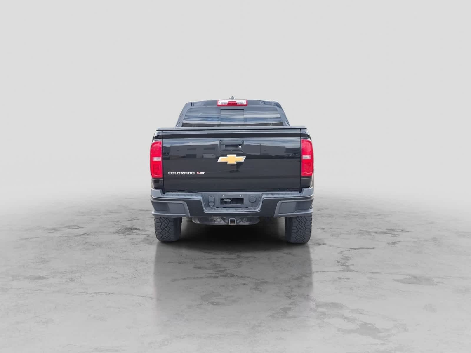 Used 2017 Chevrolet Colorado Z71 AWD/4WD image 7