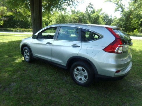Used 2016 Honda CR-V LX image 4