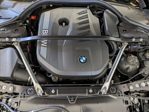 New 2026 BMW 740i image 18