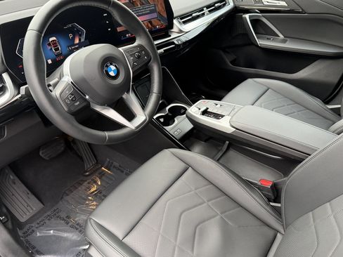 Used 2026 BMW X2 xDrive28i w/ Technology Package AWD/4WD image 11