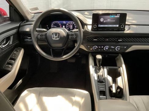 Used 2023 Honda Accord EX image 14