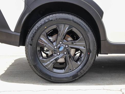 Certified 2025 Subaru Crosstrek 2.0i AWD/4WD image 14