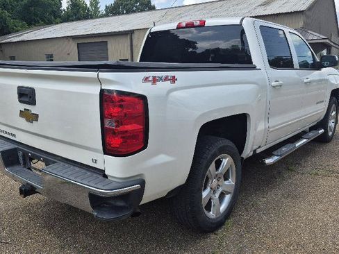 Used 2015 Chevrolet Silverado 1500 LT w/ LT Convenience Package AWD/4WD image 5