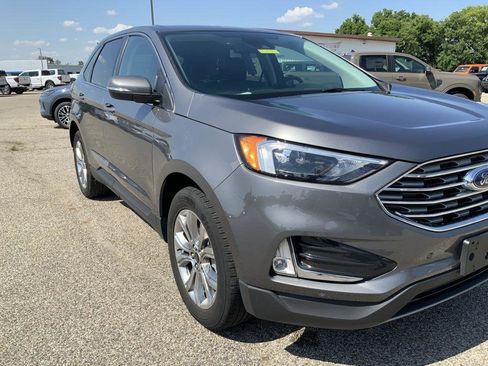 Used 2024 Ford Edge Titanium image 14