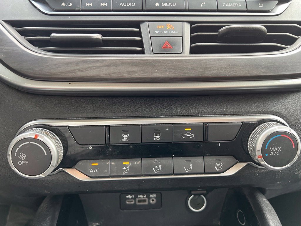 Used 2024 Nissan Altima 2.5 SV FWD image 20