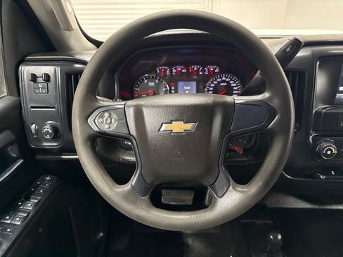 Used 2019 Chevrolet Silverado 2500 W/T AWD/4WD image 15