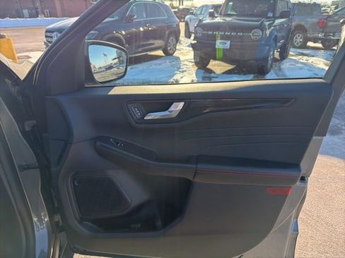 Used 2025 Ford Escape ST-Line Select image 37