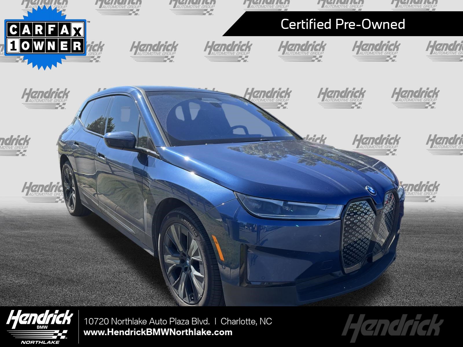Used 2024 BMW iX xDrive50 AWD/4WD image 1