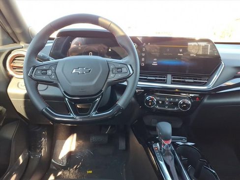 New 2026 Chevrolet Trax RS w/ Sunroof Package image 13