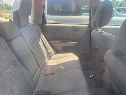 Used 2010 Subaru Forester 2.5X AWD/4WD image 10