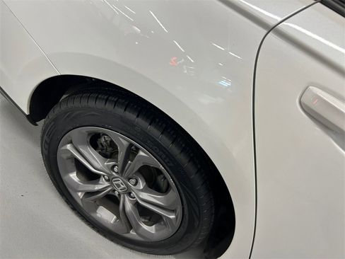 Used 2024 Honda Accord EX image 24