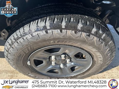 Used 2024 Jeep Wrangler Sport AWD/4WD image 12