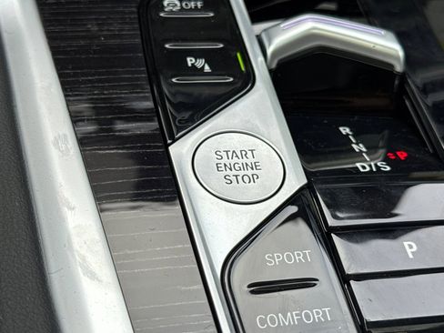 New 2026 BMW X6 xDrive40i w/ Premium Package image 29