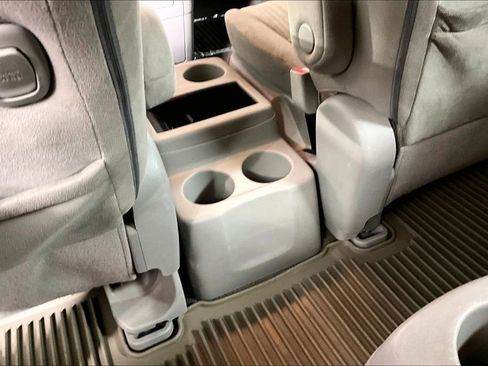 Used 2015 Nissan Quest SV FWD image 35
