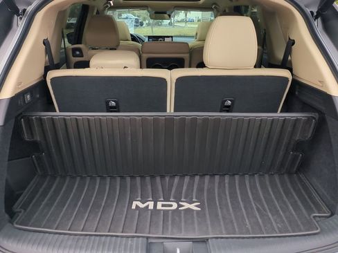 Used 2022 Acura MDX FWD w/ Technology Package image 13