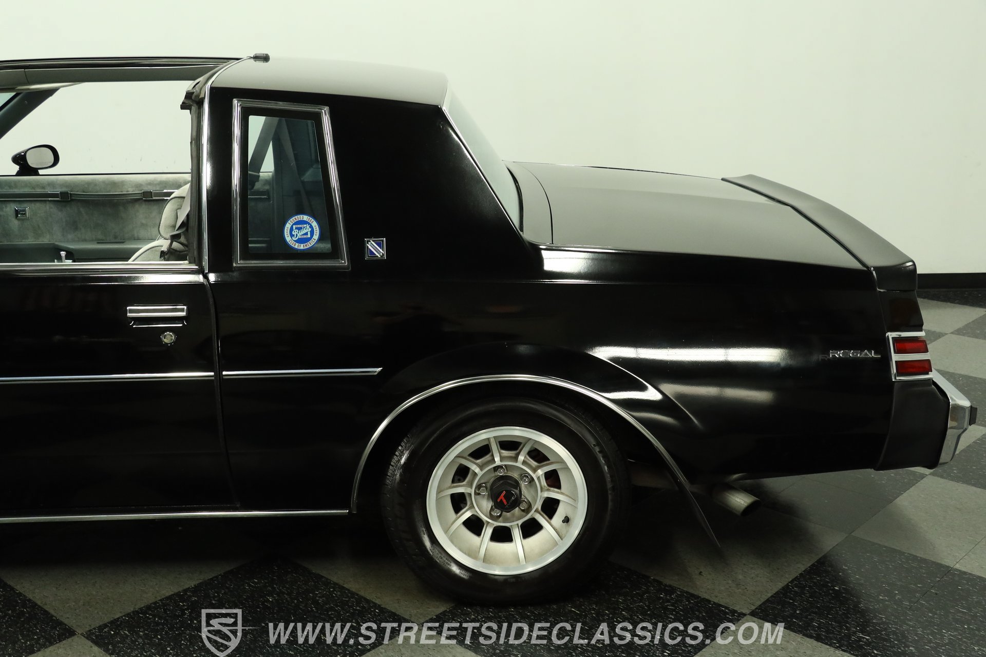 Used 1987 Buick Regal Coupe RWD image 24