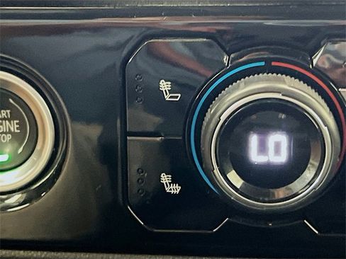 Used 2024 Chevrolet Silverado 1500 RST w/ LPO, Liner Protection Package image 17