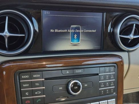 Used 2018 Mercedes-Benz SLC 300 image 24