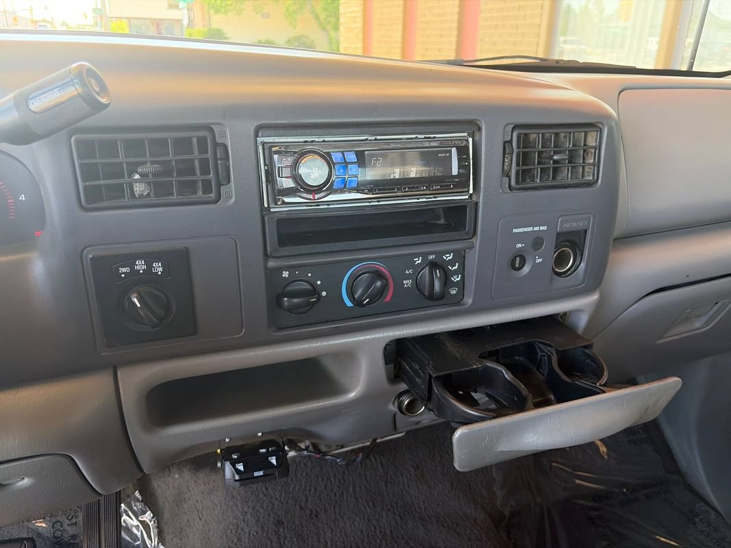 Used 2000 Ford F350 XL AWD/4WD image 13