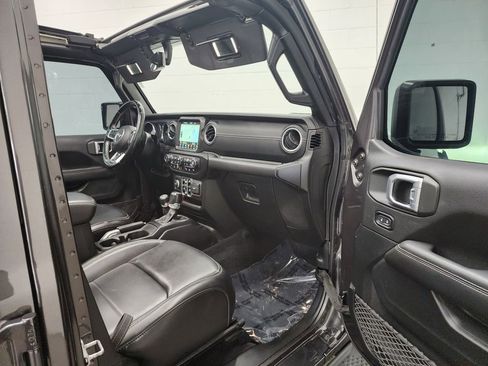 Used 2021 Jeep Wrangler Unlimited Sahara w/ Uconnect 4C Nav & Sound Group image 34