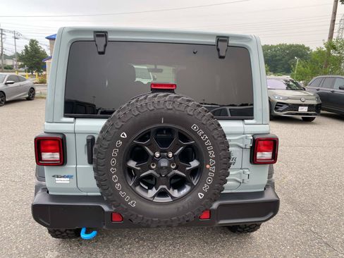 Used 2023 Jeep Wrangler Unlimited w/ Sun & Screen Package AWD/4WD image 4