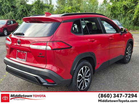 Used 2024 Toyota Corolla Cross AWD Hybrid image 3