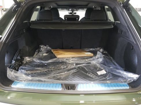 New 2026 Audi SQ5 Premium Plus image 23