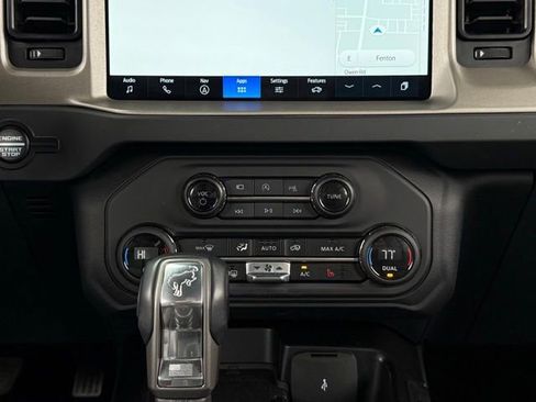 Certified 2025 Ford Bronco Outer Banks AWD/4WD image 28