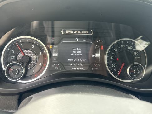 Used 2024 RAM 2500 Laramie w/ Safety Group AWD/4WD image 26